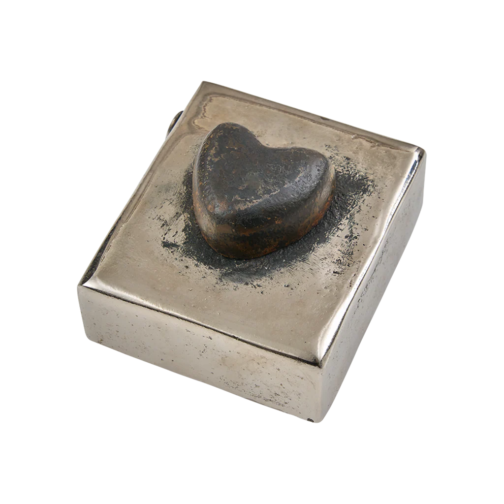 Jan Barboglio El Corazon box | Cayen Home