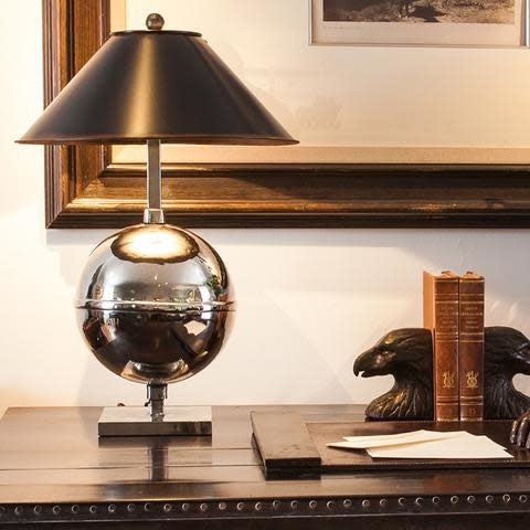 Jan Barboglio Luna lamp, nickel with nickel shade, view 2 | Cayen Home
