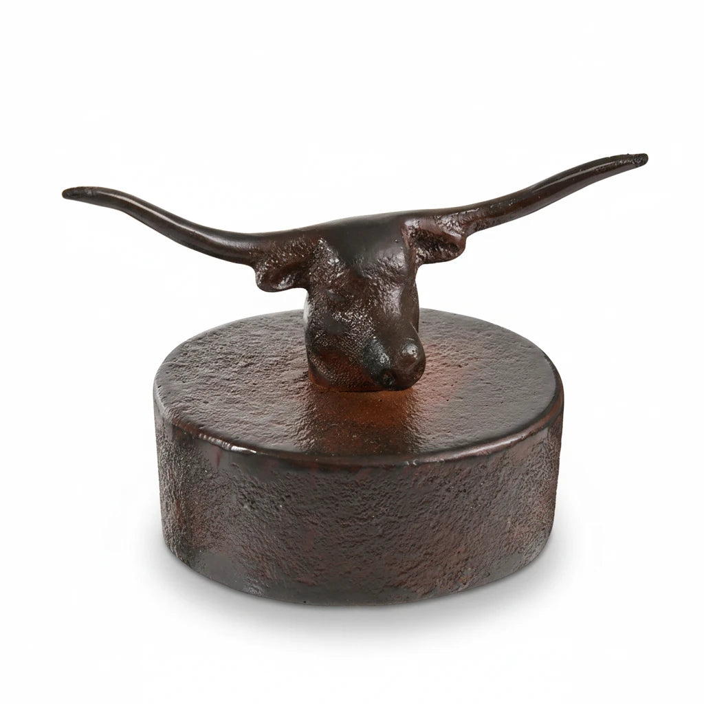 Jan Barboglio Nueces canister, view 2 | Cayen Home