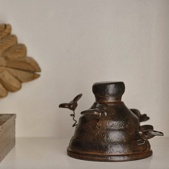 Jan Barboglio Campana Paloma with wax-cast iron birds, view 2 | Cayen Home