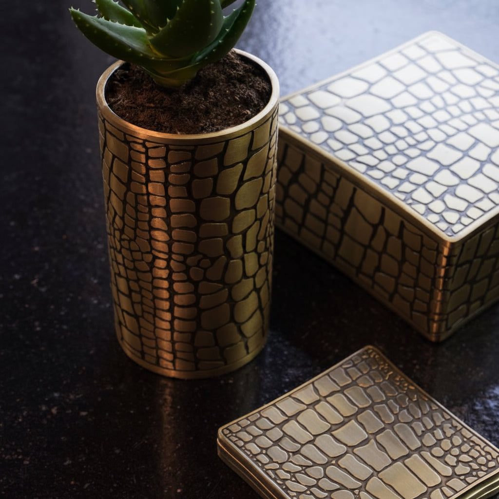 L'Objet small crocodile vase, view 3 | Cayen Home