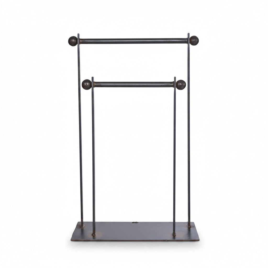 Jan Barboglio Estante blanket rail, view 2 | Cayen Home