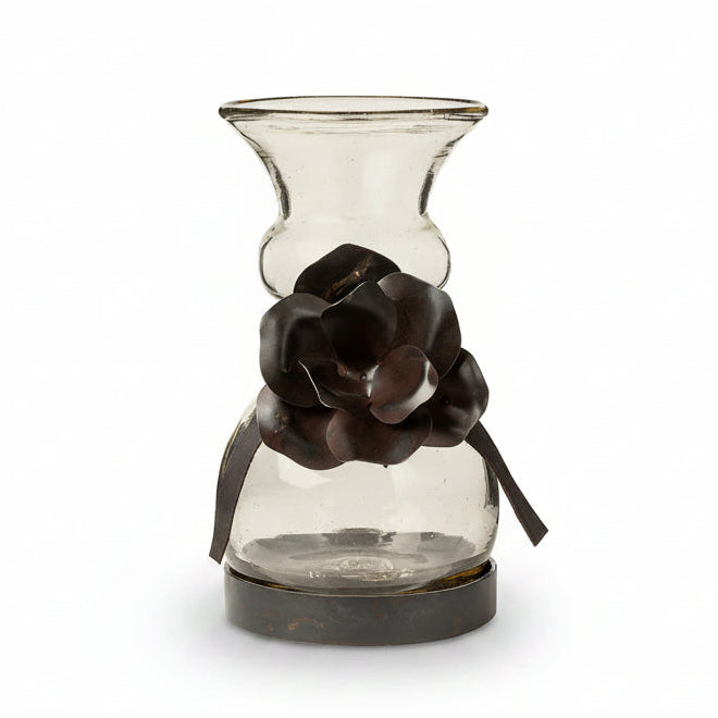 Jan Barboglio Coqueta florero vase with Guadalupe rose | Cayen Home