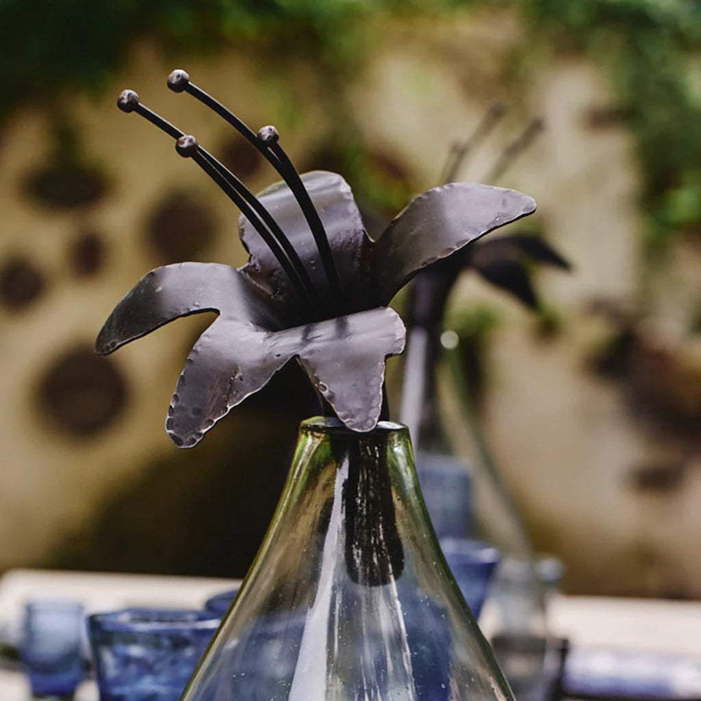 Jan Barboglio Lily Botella, natural, view 4 | Cayen Home