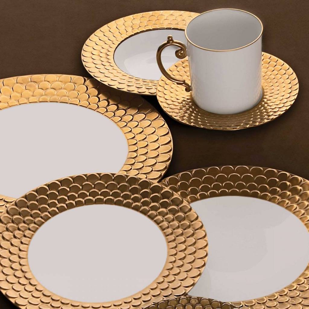 L'Objet Aegean tea cup and saucer, gift box of 2, gold, view 3 | Cayen Home