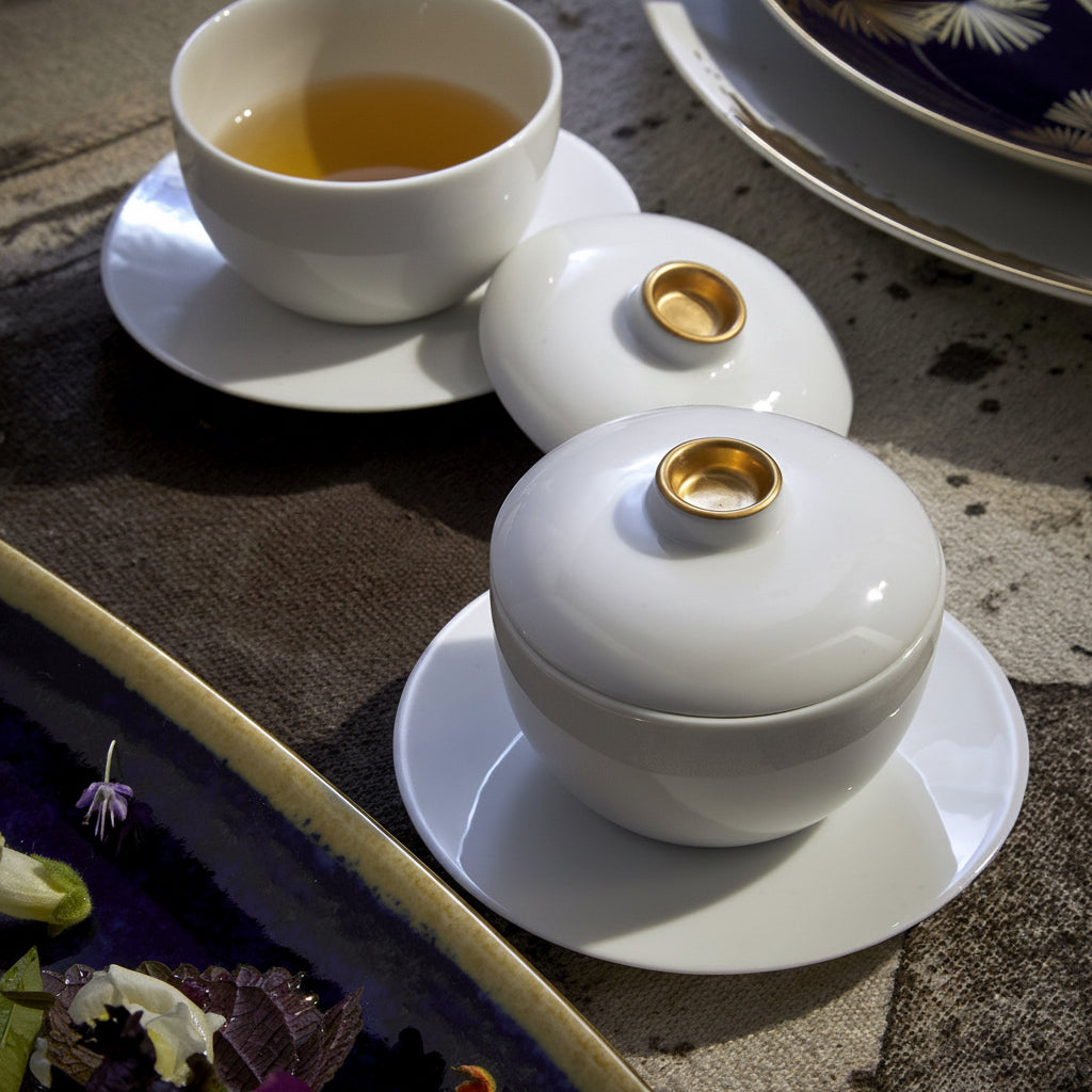 L'Objet Zen tea cup with lid and saucer, view 3 | Cayen Home