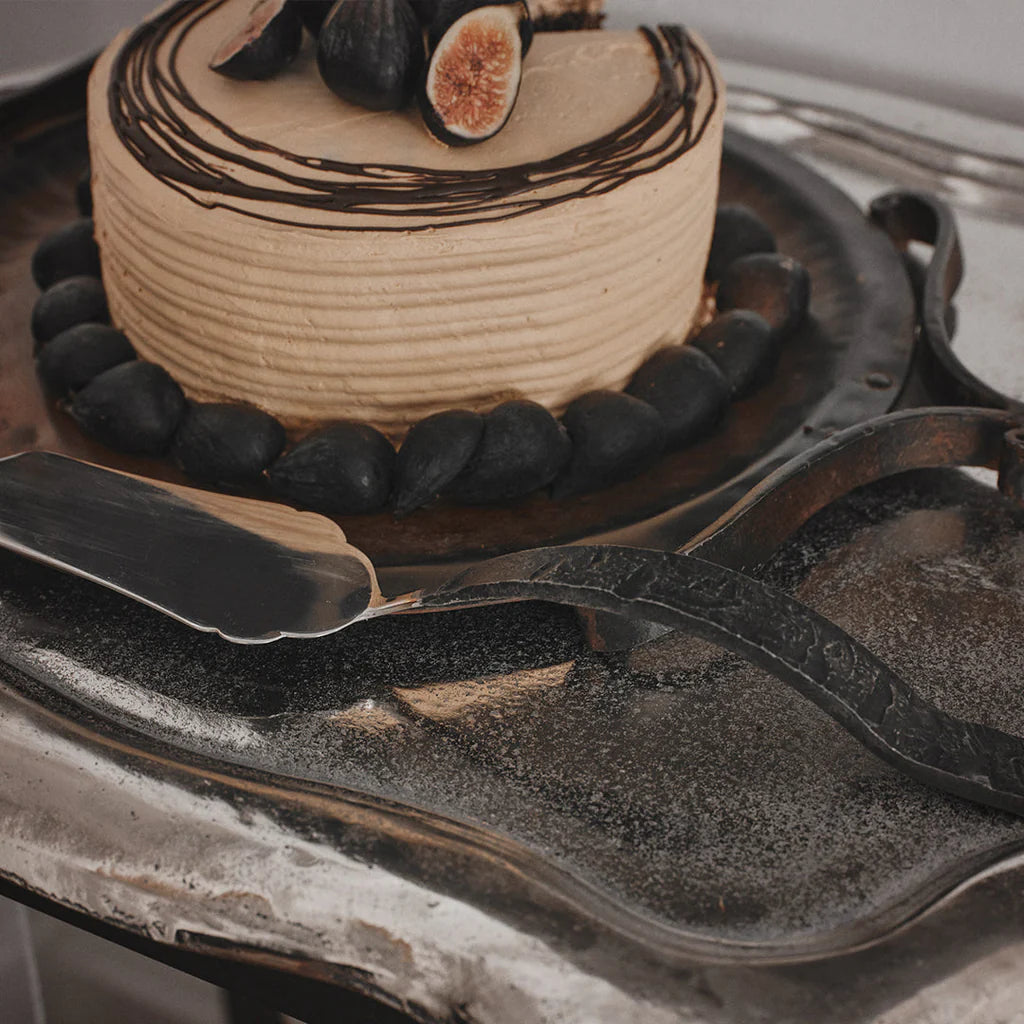 Jan Barboglio Servidor utensil with forged iron handle, view 2 | Cayen Home