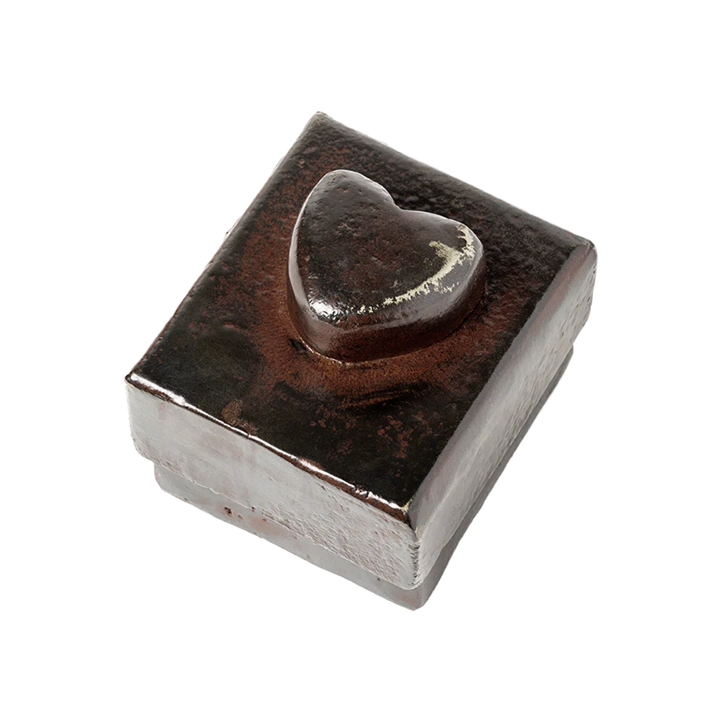Jan Barboglio El Corazon box, natural iron finish | Cayen Home