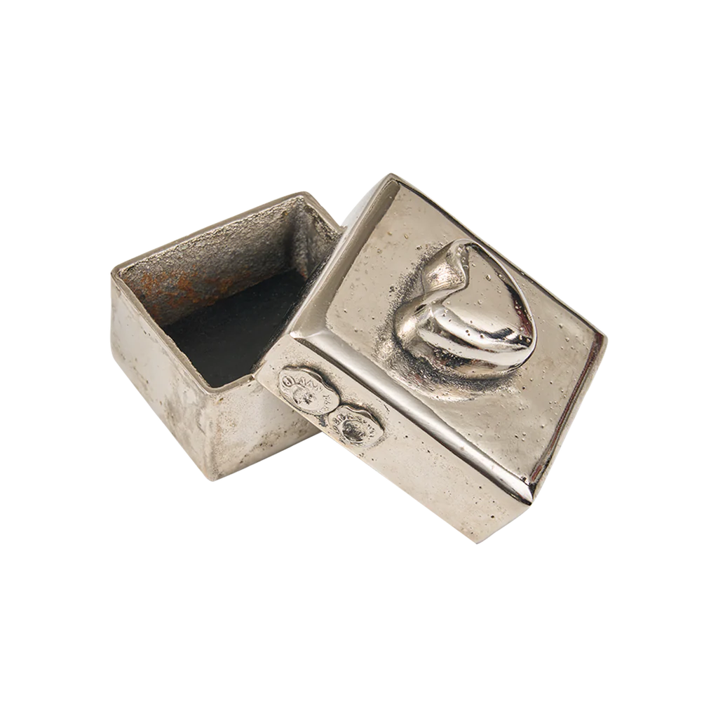 Jan Barboglio El Corazon box, nickel, view 3 | Cayen Home