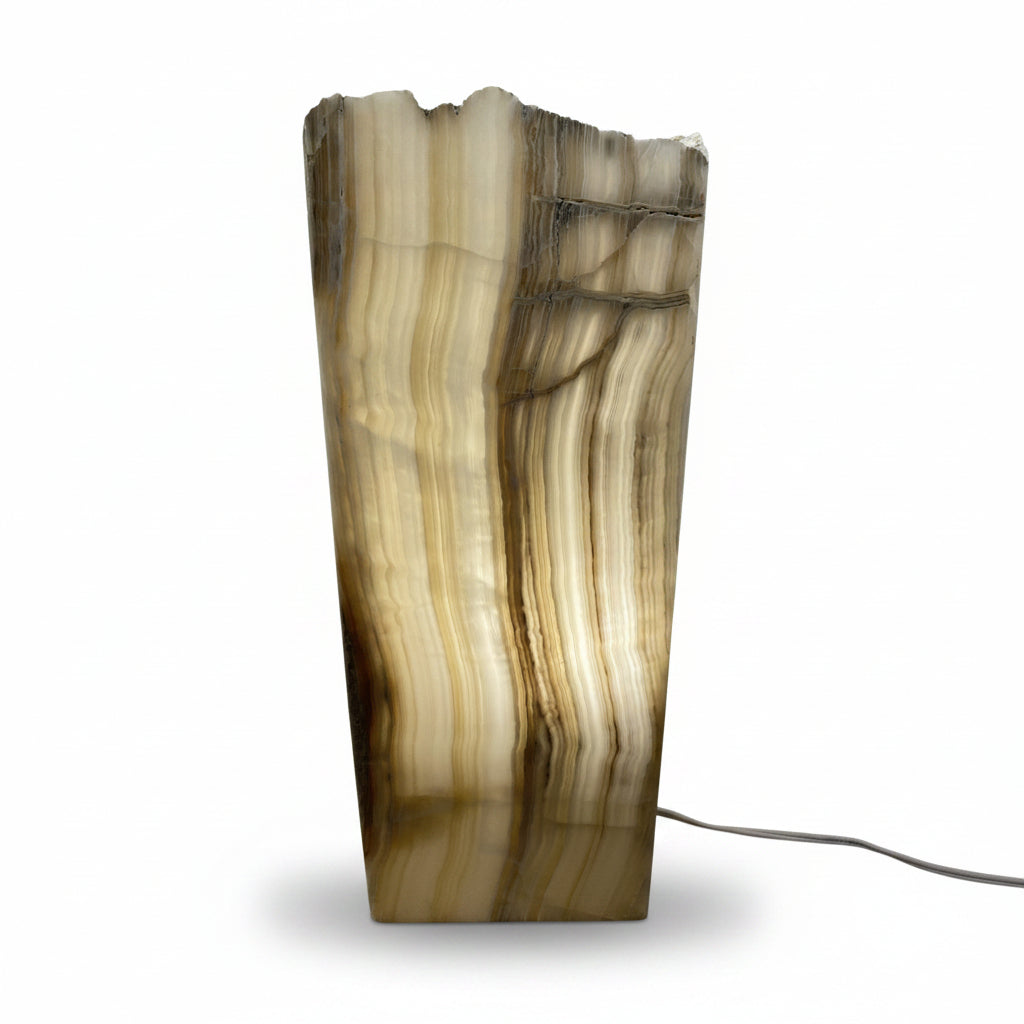 Amber onyx prism lamp, rustic edge, 20x20x50cm | Cayen Home