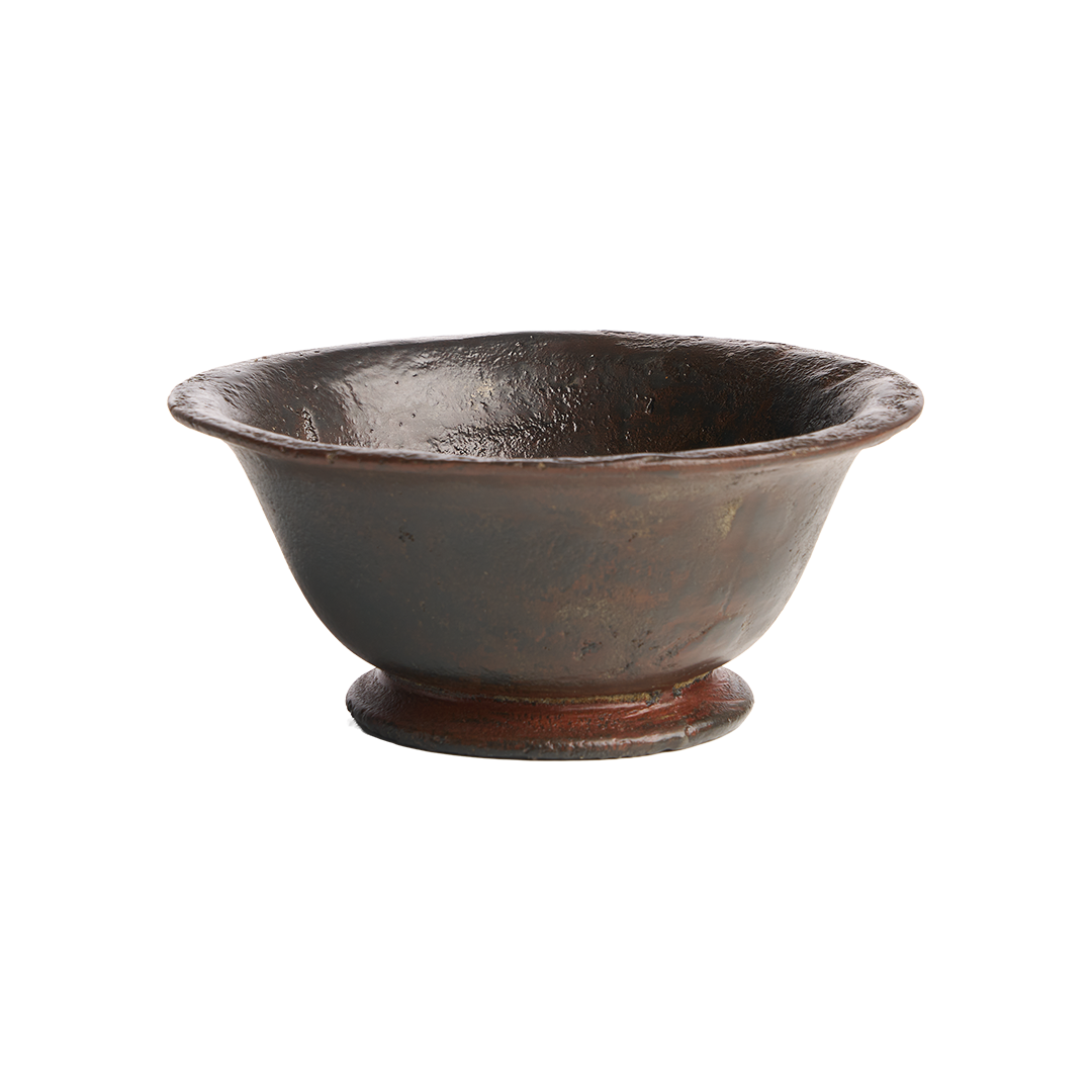 Jan Barboglio Cascaras cast iron nut bowl, natural finish