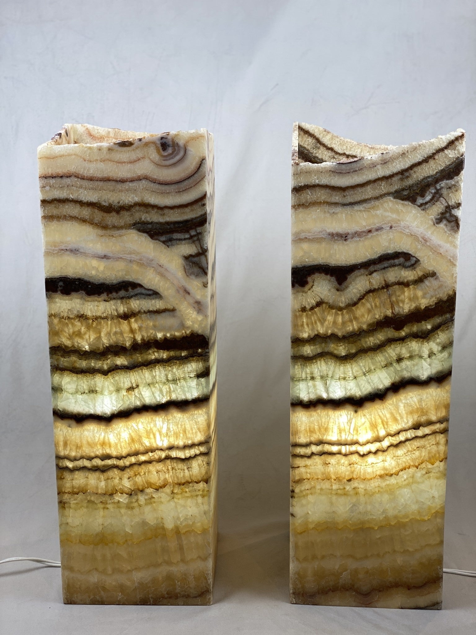 Serpentine onyx prism lamp, rustic edge, large, view 4 | Cayen Home