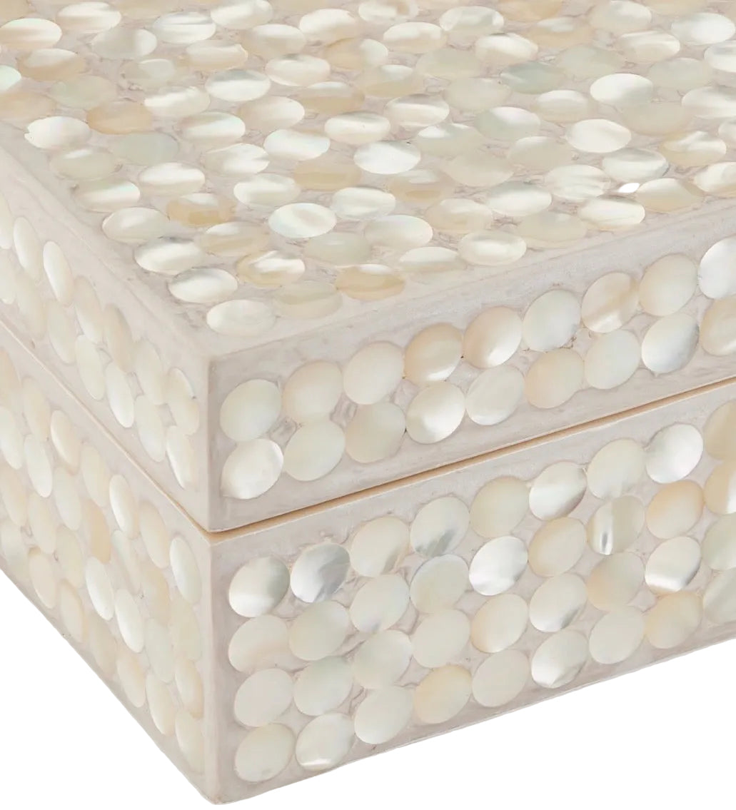 Currey & Co Gerri dot box | Cayen Home
