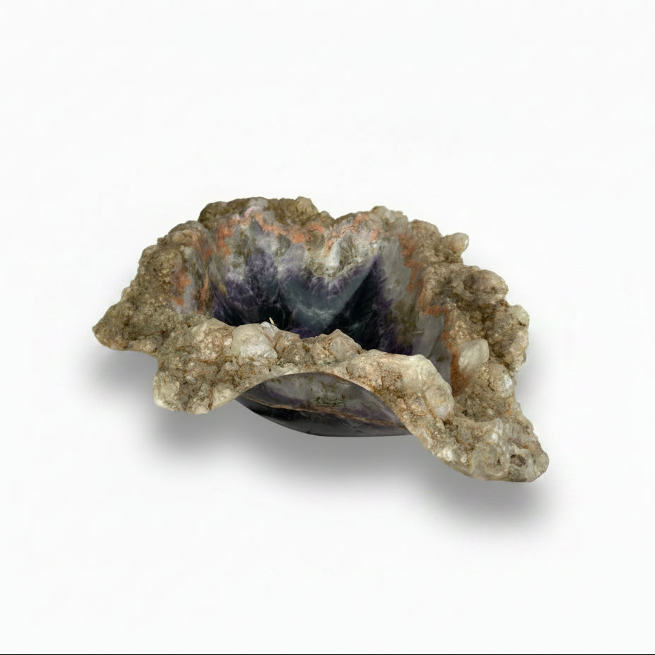 Chevron amethyst bowl with natural edge, 46x36x15cm | Cayen Home