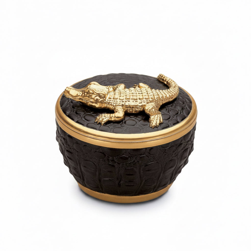 L'Objet crocodile candle, gold, view 2 | Cayen Home