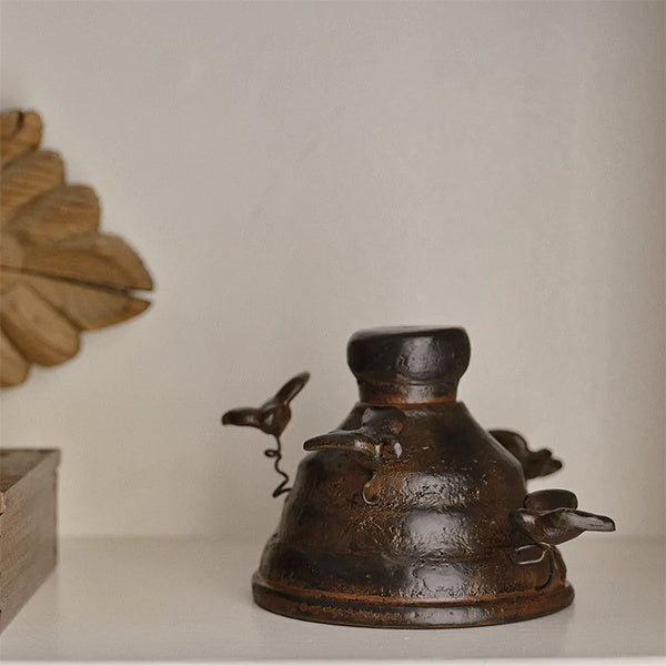 Jan Barboglio Campana Paloma with wax-cast iron birds, view 2 | Cayen Home