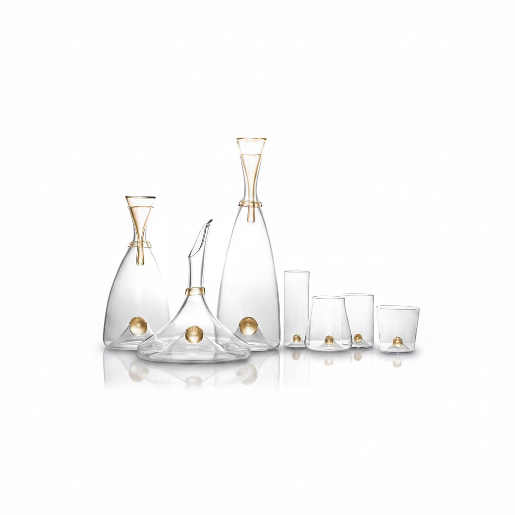 L'Objet Oro pitcher, view 2 | Cayen Home