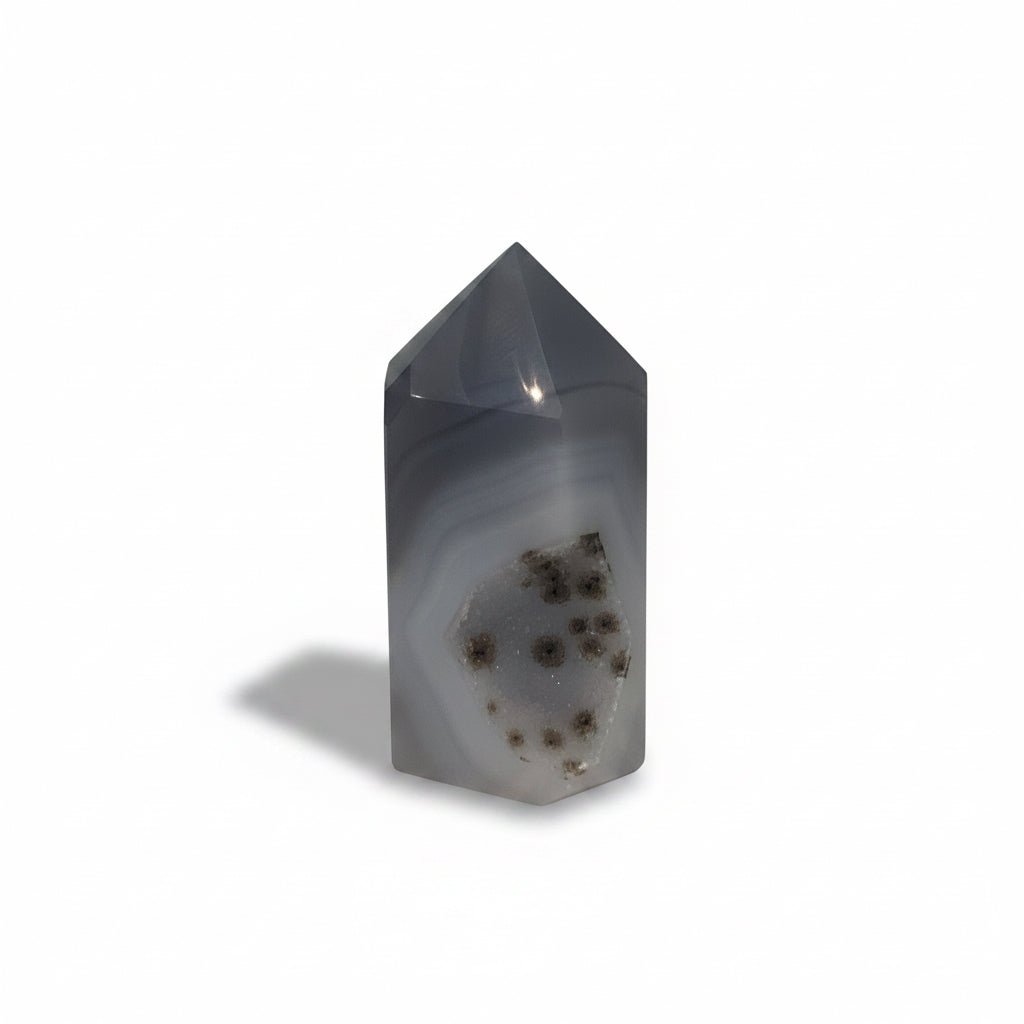 Agate point, polished with dot-pattern druze center, D | Cayen Home