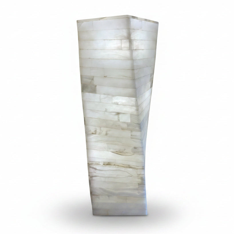 White onyx twist marquetry lamp, 25x25x100cm | Cayen Home