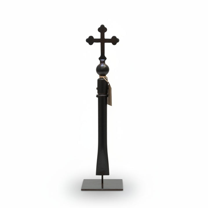 Jan Barboglio Cruz Procesional with stand | Cayen Home
