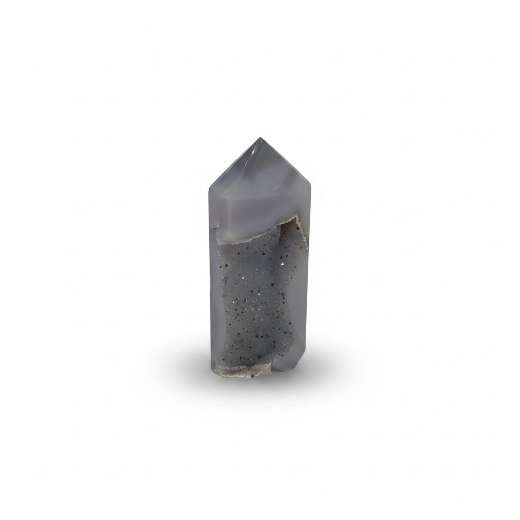 Agate point, polished with dot-pattern druze center, E | Cayen Home