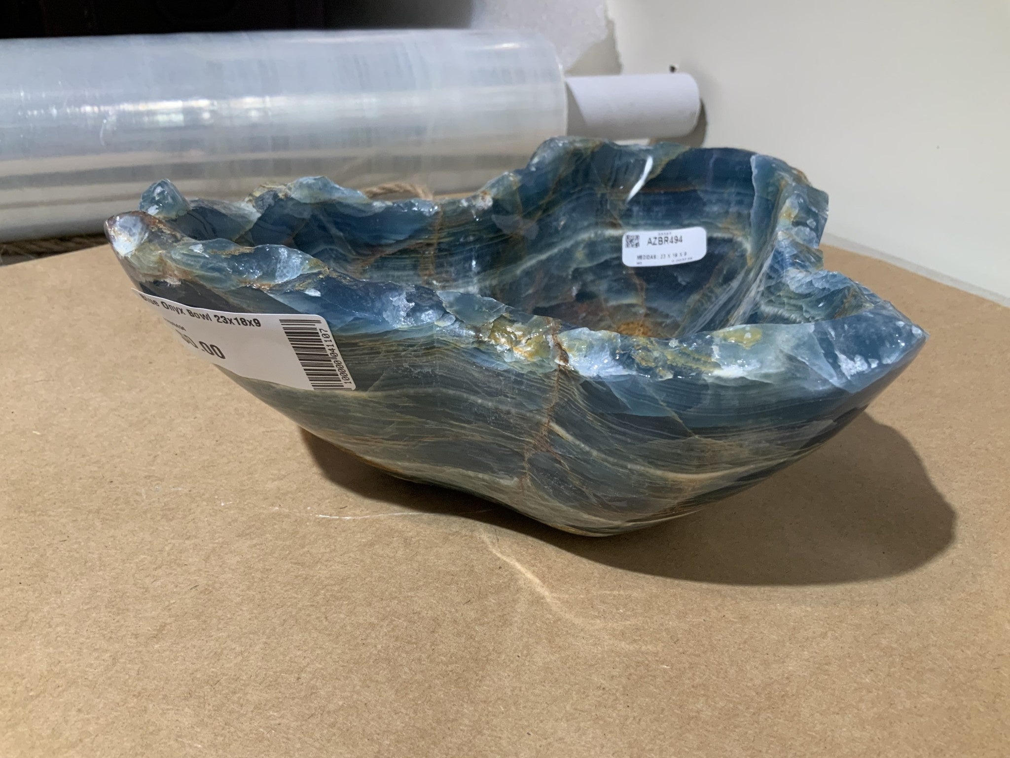 Blue onyx bowl, 23x18x9cm, view 2 | Cayen Home