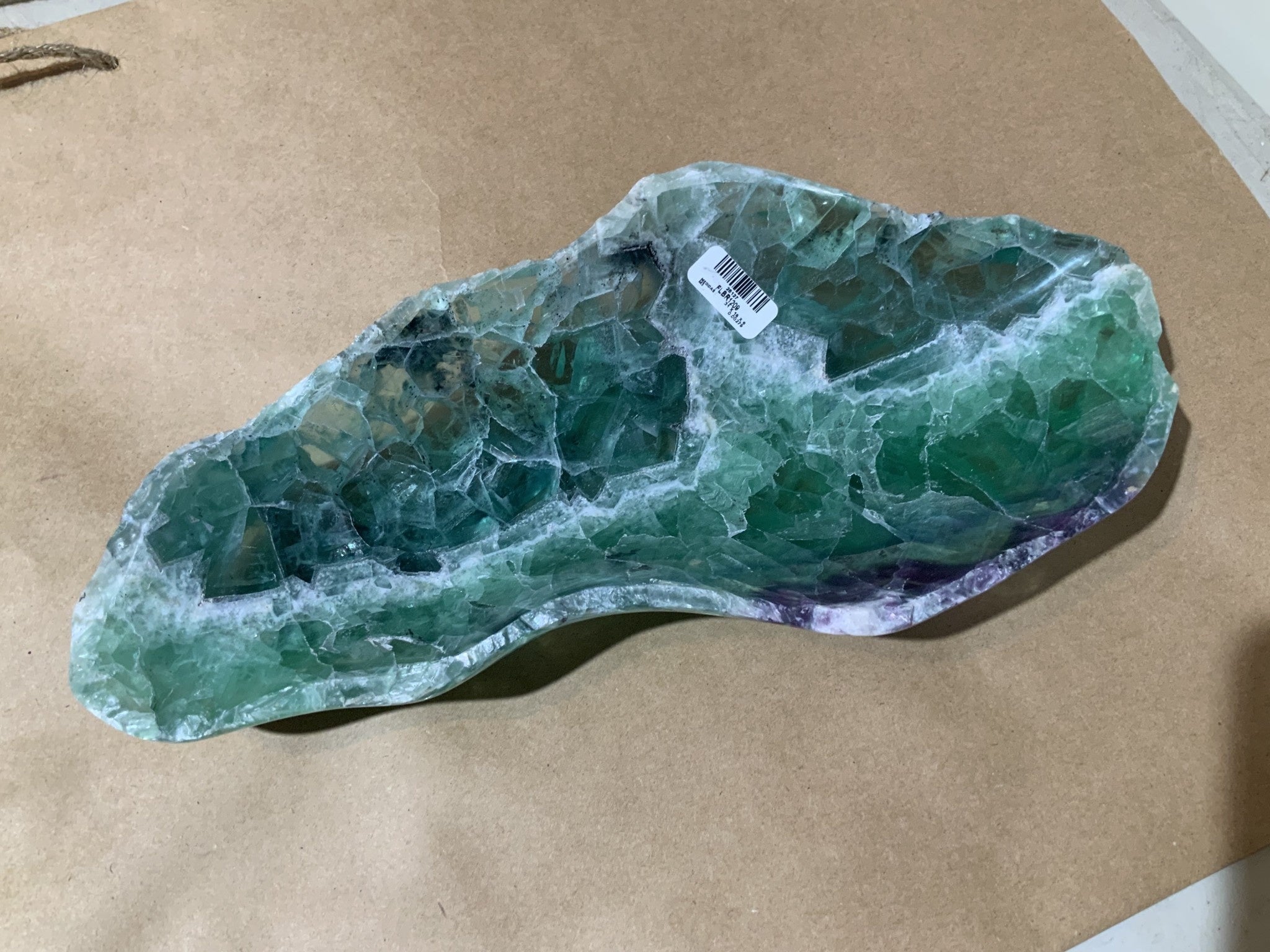 Fluorite bowl, 31x15x6cm, view 2 | Cayen Home