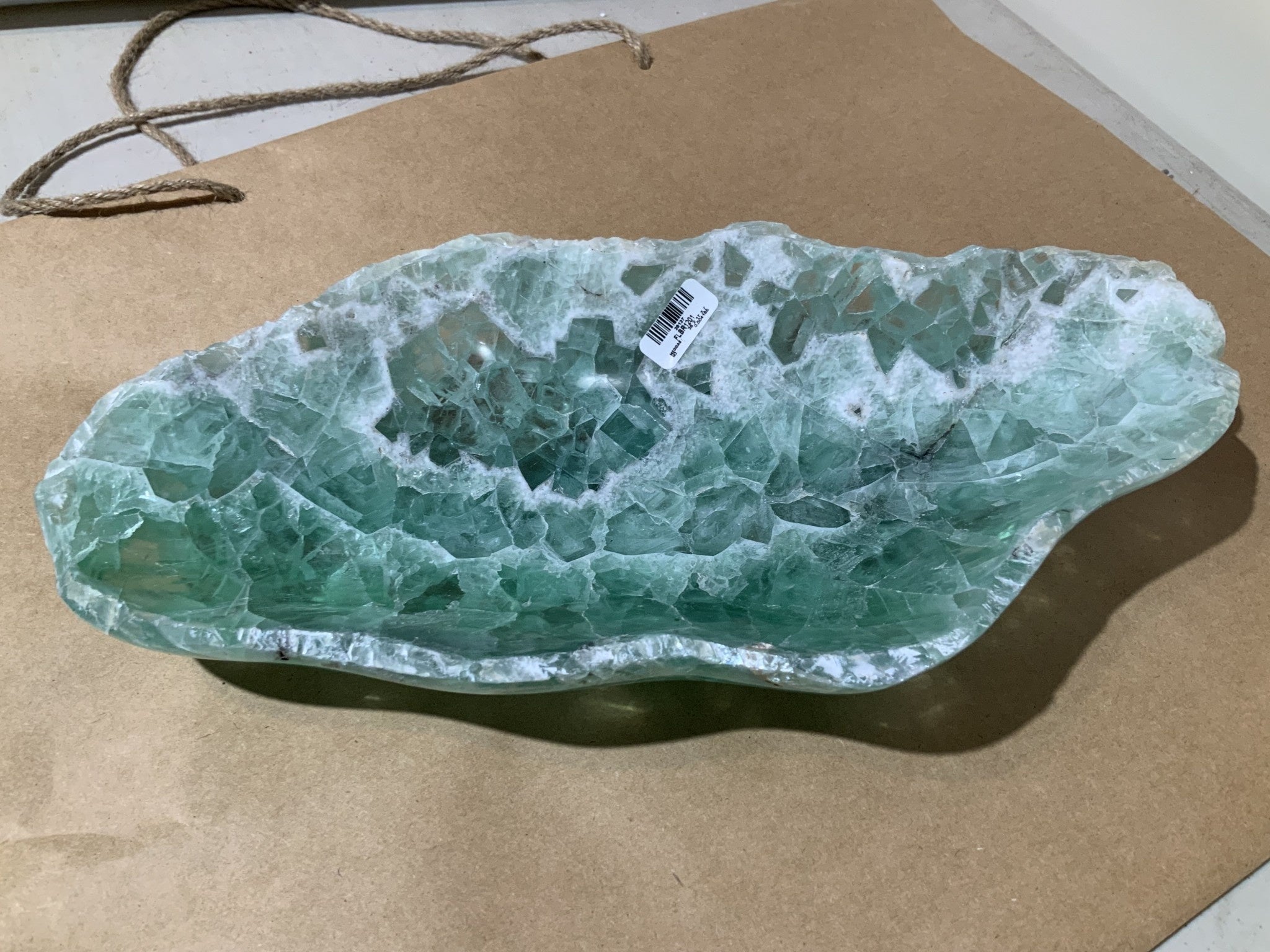Fluorite bowl, 35x17x7cm, view 2 | Cayen Home