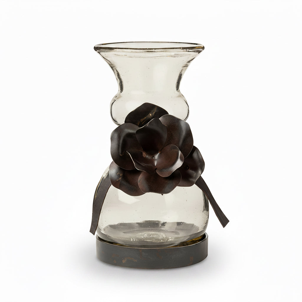 Jan Barboglio Coqueta florero vase with Guadalupe rose | Cayen Home