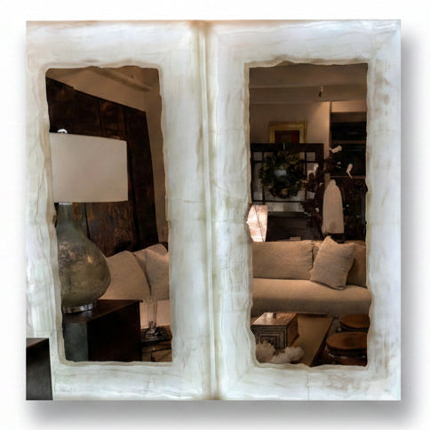 Tehuacan onyx illuminated rectangular mirror | Cayen Home