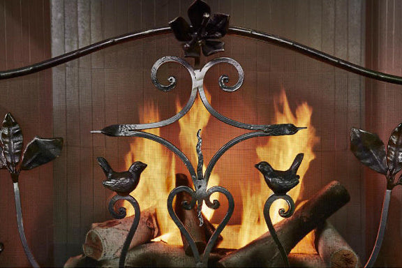 Jan Barboglio Golondrina firescreen, view 2 | Cayen Home
