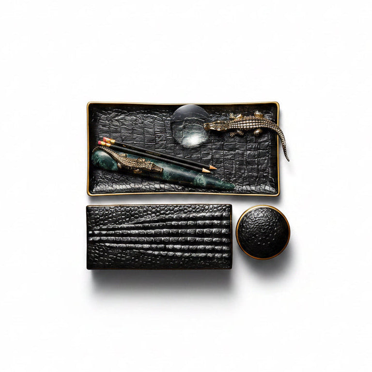 L'Objet crocodile rectangular box, gold, view 2 | Cayen Home