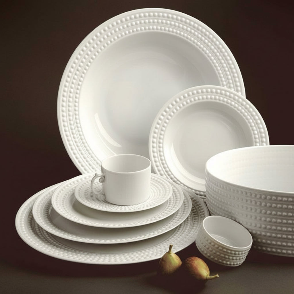 L'Objet Perlae white charger, view 2 | Cayen Home