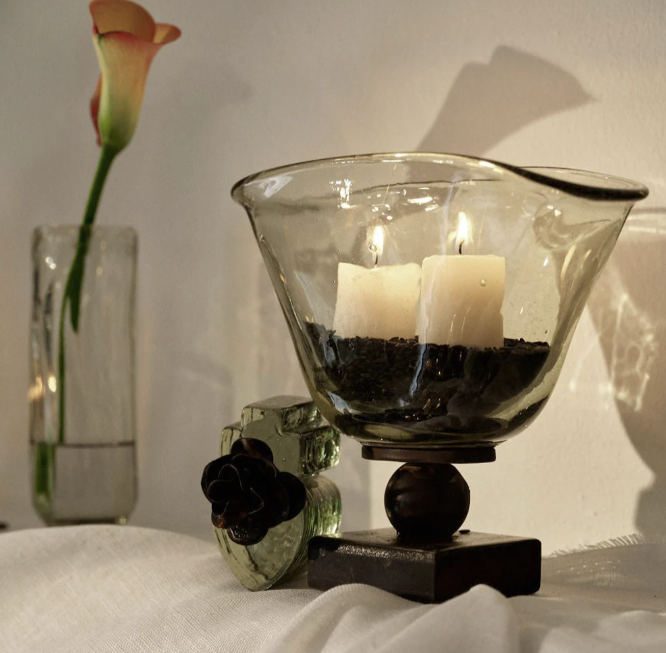 Jan Barboglio Abanico vase, view 2 | Cayen Home